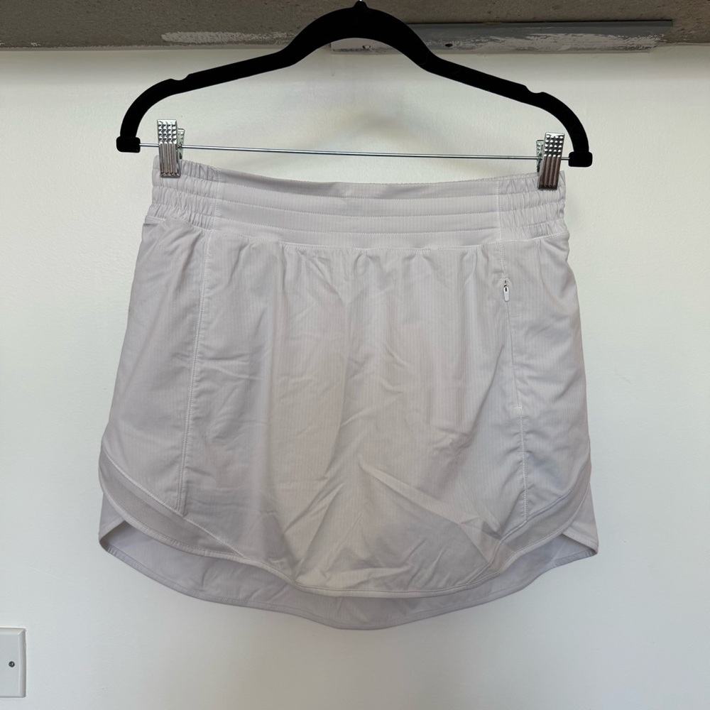 Lululemon Women’s Hotty Hot High-Rise Skirt Skort White Athleisure